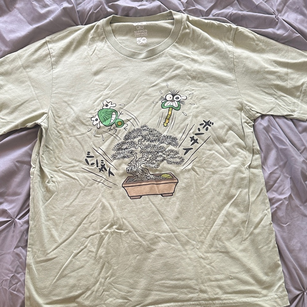 Uniqlo Fujio Akatsuka 50th anniversary Bonsai Men’s Graphic T-Shirt